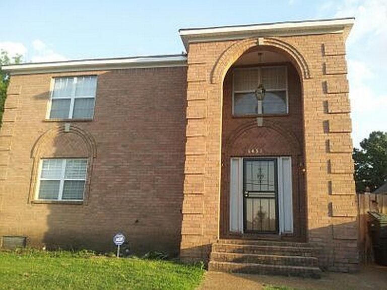 1451 Roberts Rd, Memphis, TN 38106